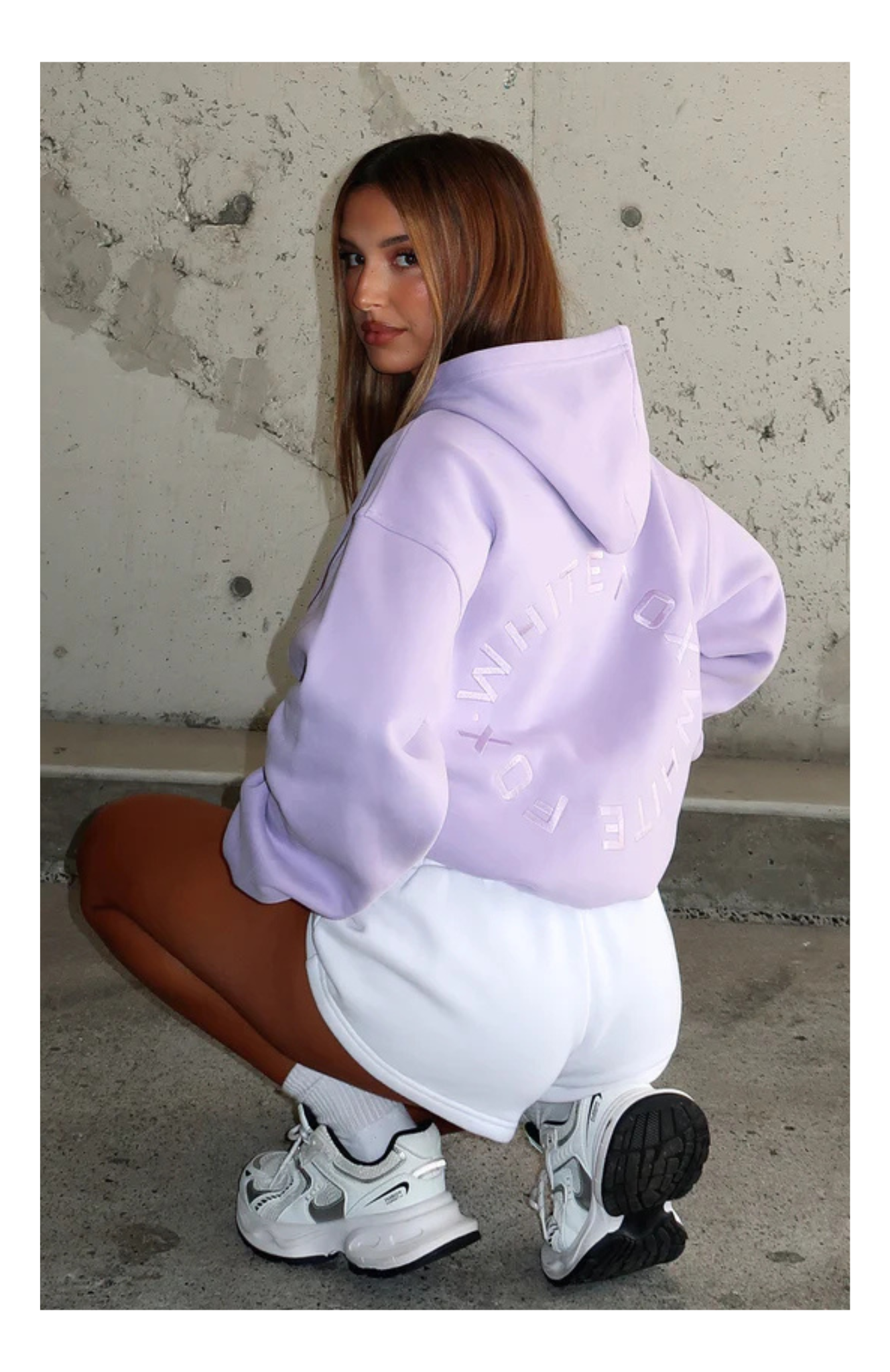 White Fox Hoodie-Blend of Style, Comfort and Confidence All over UK