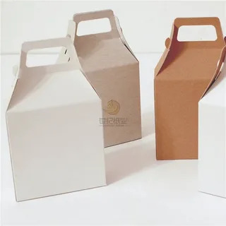 Why Are Custom Handle Boxes Popular Among Businesses?