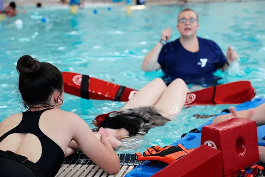 What Is the Best Lifeguard Course Near Me? A Complete Guide to Choosing the Right Certification